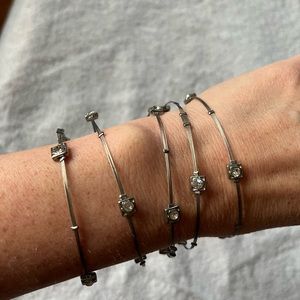 Women’s bangle bracelet set